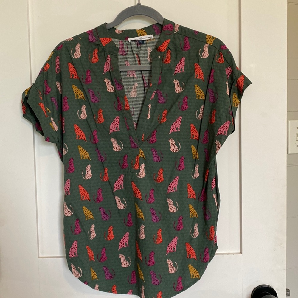 Colorful leopard print shirt